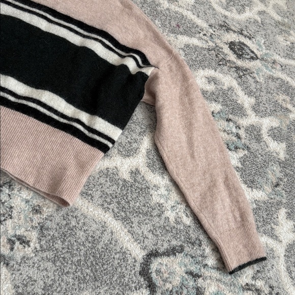 & Other Stories Wool and Mohair Blend Mock Neck Stripe Sweater - Picture 10 of 10